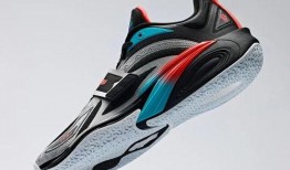 安踏欧文一代最新爆料视频,细节解析，运动鞋界新宠即将诞生